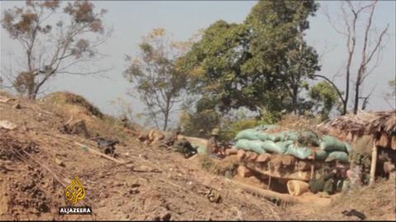 Aung San Suu Kyi meets Myanmar rebel leaders