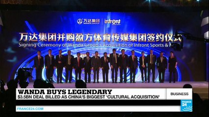 Le Pen Sues Over Selfie