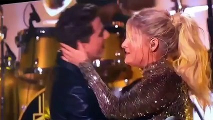 Selena Gomez & Charlie Puth Get Cozy At Golden Globes After Party While Teasing Duet- - YouTube