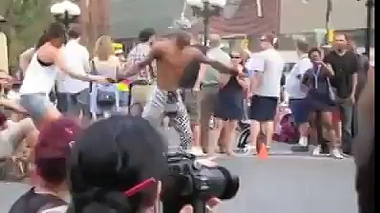 WATCH What This Man Does Has Me On The Edge Of My Seat- O.M.G
