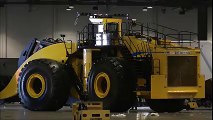 Biggest wheel loader in the world 70 yard super high lift LeTourneau L2350