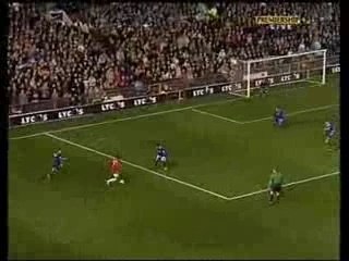 Cristiano ronaldo goals and dribbles 4