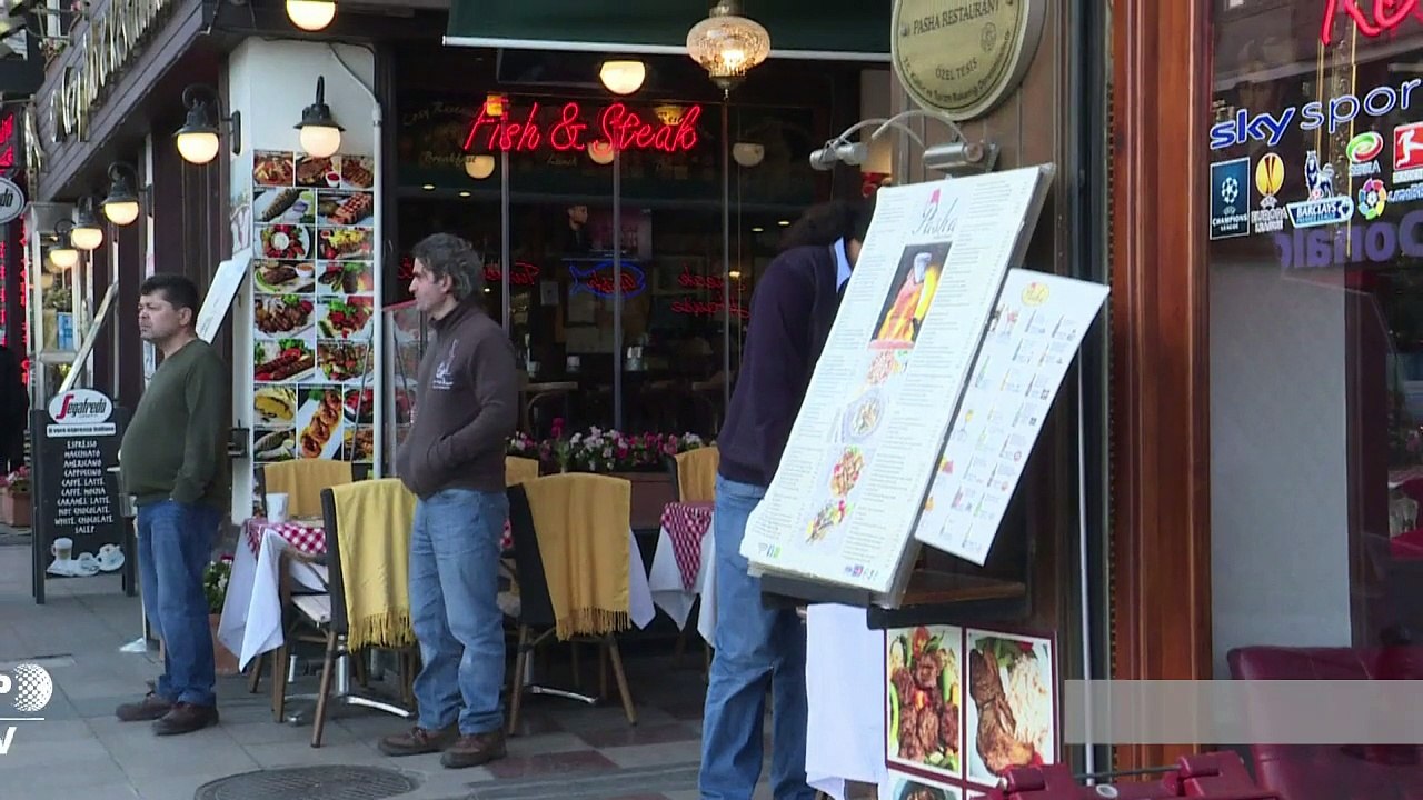 Deadly explosion in Istanbul's tourist heart