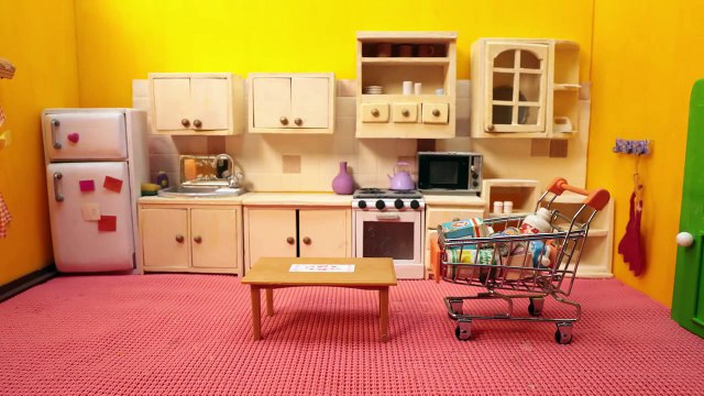 Play doh Num Noms STOP MOTION video - - - Playdough Ice Cream Animación