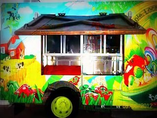 2006 WORKHORSE DIESELBARE BOWLS MOBILE KITCHEN BY TEXAS CART BUILDER