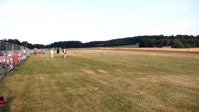 BOEING 727 GIANT RC AIRLINER MODEL TURBINE JET DEMO FLIGHT / RC Airshow Airliner Meeting 2