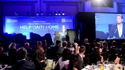 Buzz : Leonardo DiCaprio, admiratif, fait l'éloge de Ségolène Royal !