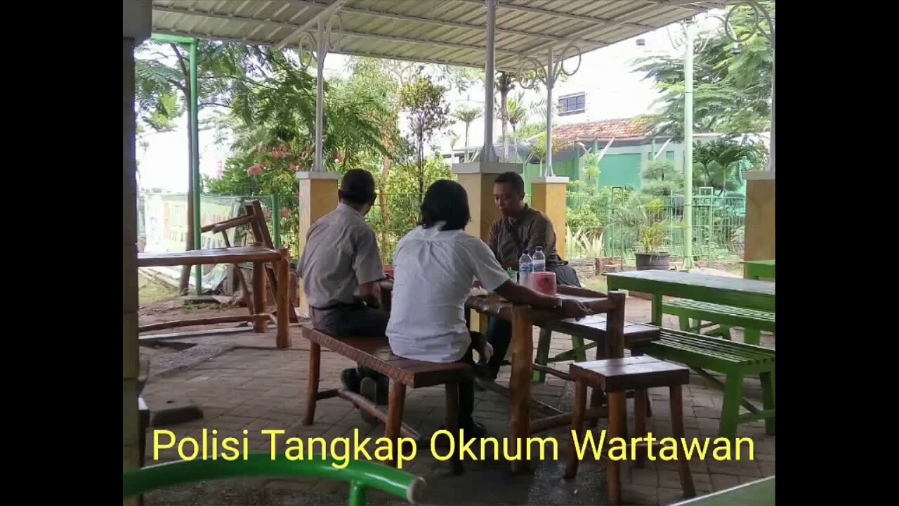 Polisi Tangkap Tangan Wartawan Online Diduga Peras Kontraktor