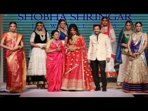 Chitrangada Singh Walks the Ramp For Shobha Shringar @ IIJW 2015