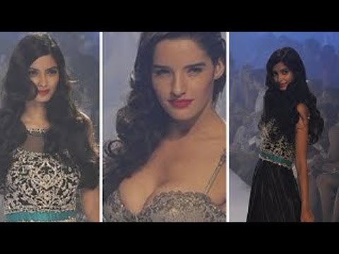 LFW: Diana Penty Shimmers In Black