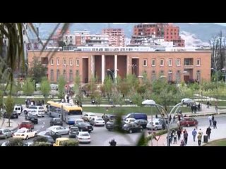 Të enjten ankandi i obligacioneve 10 vjeçare, në shitje 3 mld lekë, interesi 8.25%- Ora News