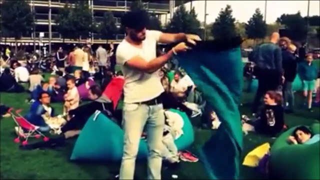 Ce coussin est l'invention deli l'année!