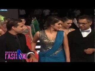 Sania Mirza's Classy Look In Saree