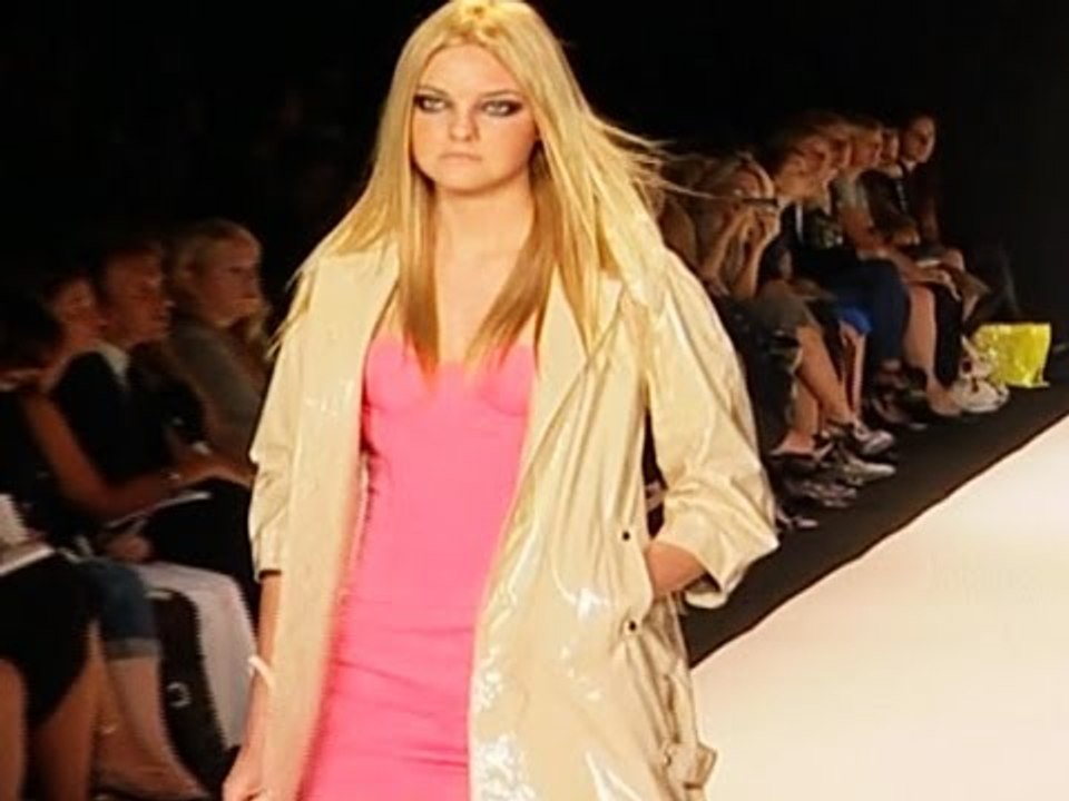 Models In Unique Dresses