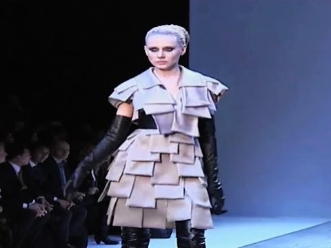 India's Top Models in New Styles & Trends