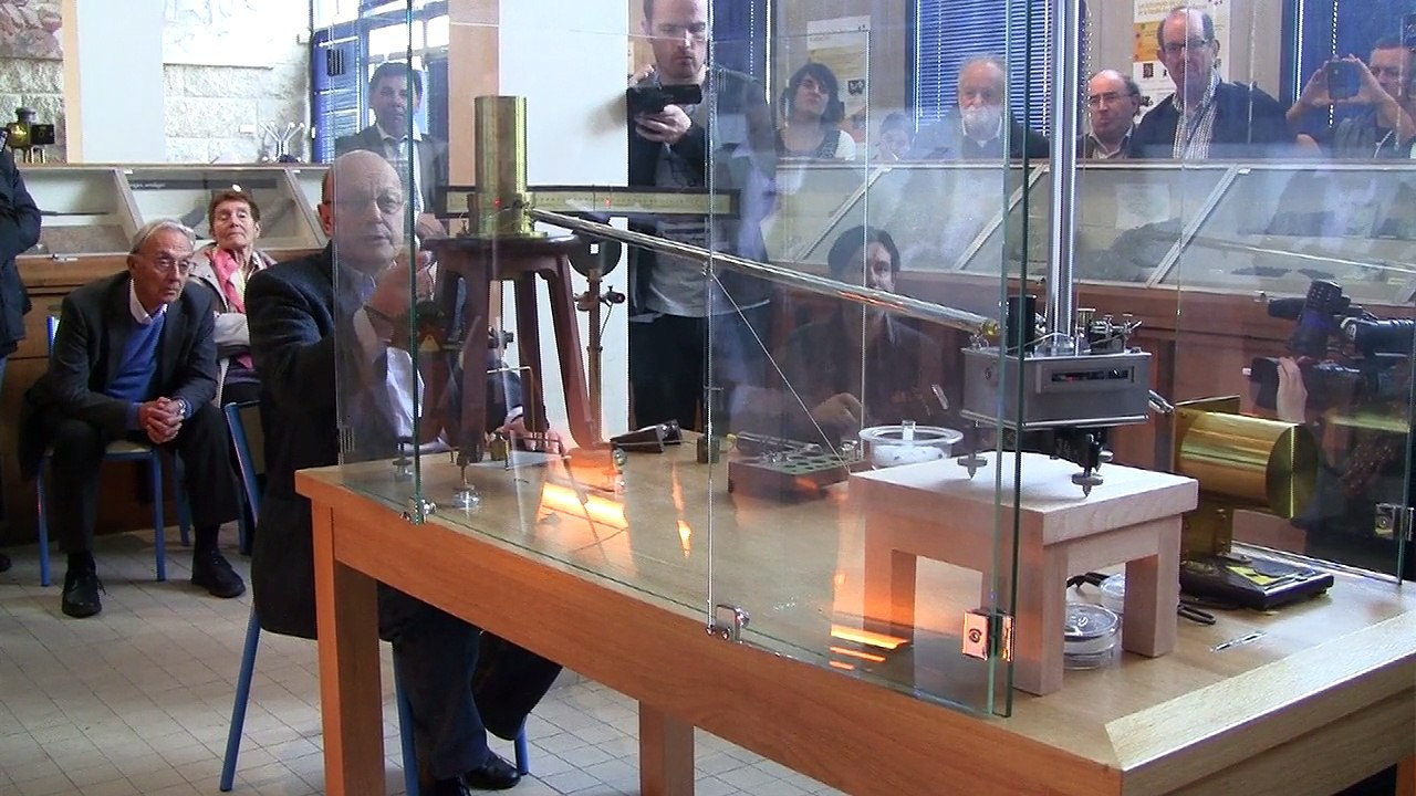 L'expérience de Pierre et Marie Curie (en 1898) reconstituée à Rennes en 2015