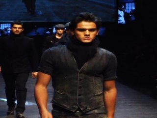 Ranbir Kapoor & Deepika Padukone at Lakme Fashion Show