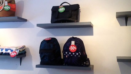 Soldes à partir de -40 % serviette de plage sac de plage sac à dos ROXY QUIKSILVER chez S'Cale boutik 28 av auber nice