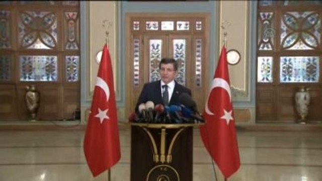 Başbakan Davutoğlu, Sultanahmet'teki Terör Saldırısına İlişkin Konuştu (7)