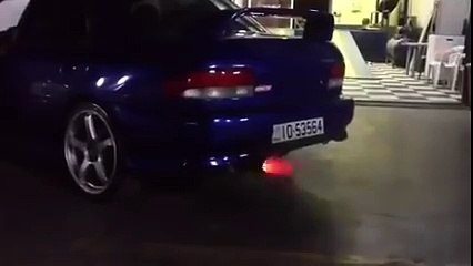 Anti-lag and flames ! Amazing