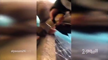 ملتحي يمنع الإناث من الجلوس على المقاعد في مطعمه