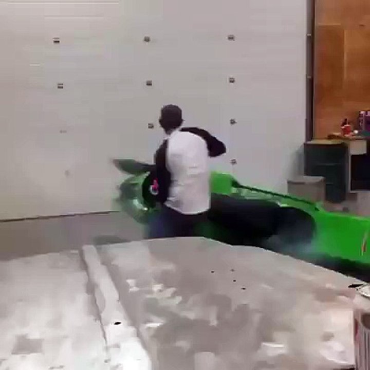 Après quelques bières quand tes amis sont à maison