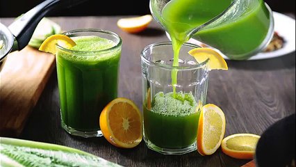 Agua de lechuga con naranja y limón ideal para una dieta