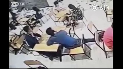 Kaşla Göz Arasında Çanta Gitti