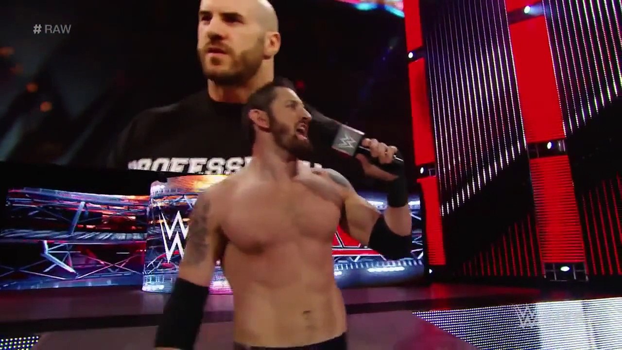Wade Barrett returns vs Cesaro raw 12/29/14