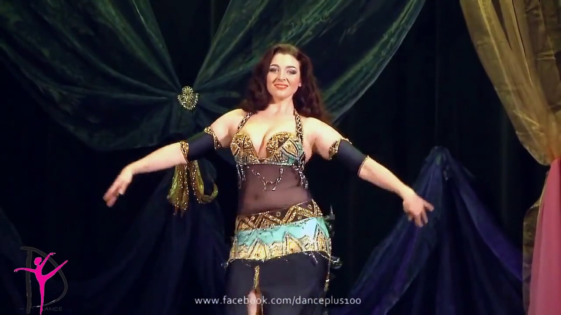 مش صافيناز .رقص شرقي مصري .Hot Belly Dance