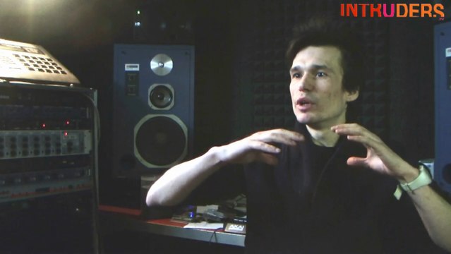 Sylvain Jacques sur la poésie des sons construite différemment au théâtre et au cinéma