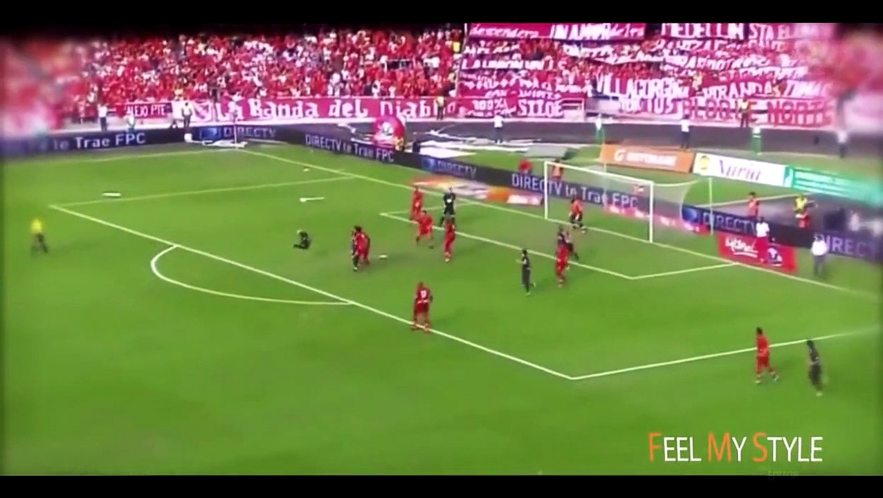 Impossible Kick   Acrobatic Goals ● Ronaldinho ● Ibrahimovic ● Rooney Craziest Football Skills & Tricks - Football Freestyle ● Tricks & Skills ► Neymar ● Ronaldinho ● Ronaldo  ● Lucas ● Ibrahimovic   Ronaldinho ● Freestyle ● Crazy Tricks  ...   HD