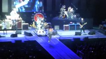 Foo Fighters (w/ Jack Black) - Tom Sawyer (The Forum, Los Angeles CA 9/21/15)