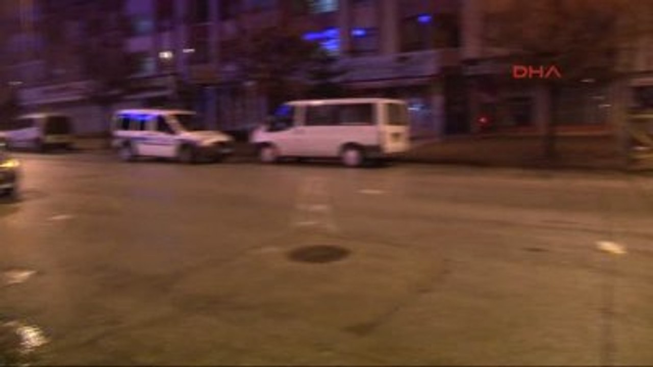 Ankara- Olay Yeri İncelemesi Yapan Polis, Silahla Yaralandı