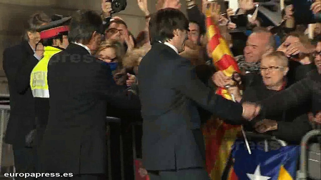 Artur Mas renuncia al acta de diputado