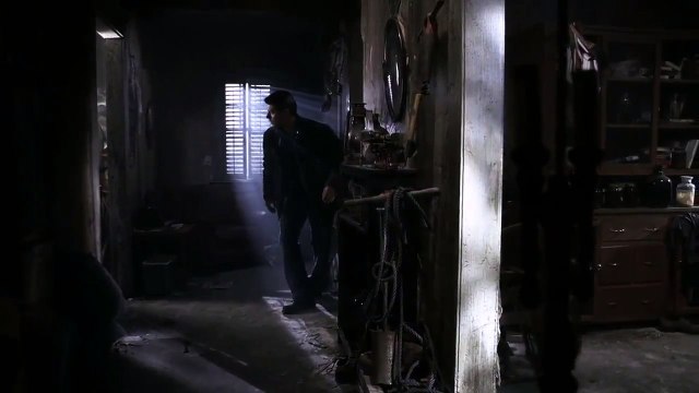 Supernatural | 1x15 | Dean ve Psikopat Aile
