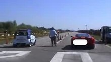 SMART DIABLO GSXR VS FERRARI
