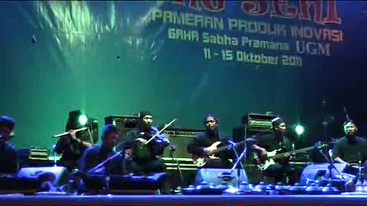 CAK NUN & KYAI KANJENG - Grha Sabha UGM - Oktober 2011 #3 END
