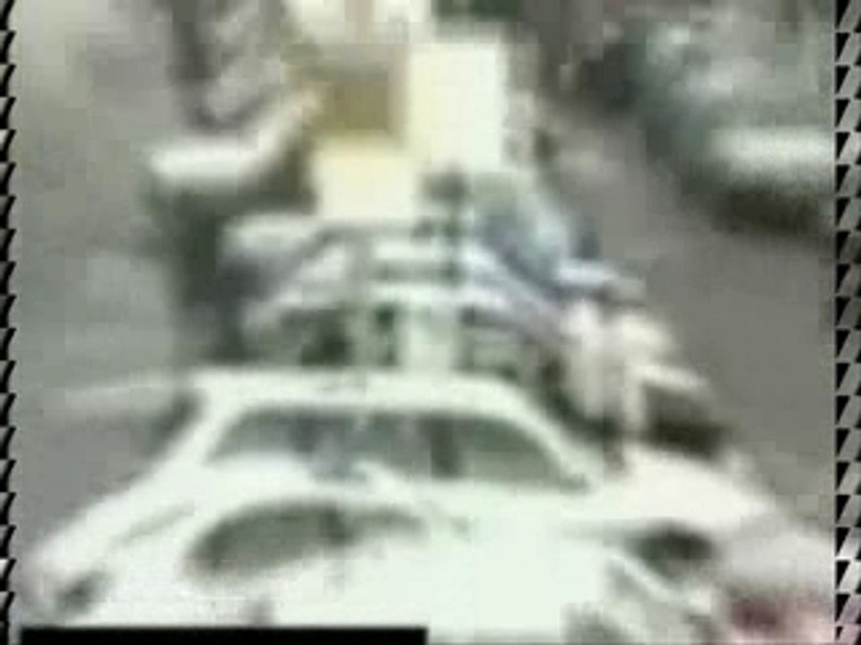 Dispute de femmes pour un parking