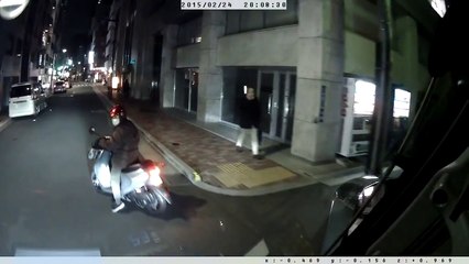 暴走族のケツ持ち「あっ！！」何かヤバいものを渡した