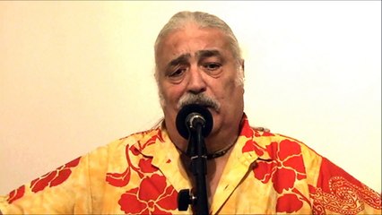 à la porte du garage (Charles Trenet par Giorgio) reprise