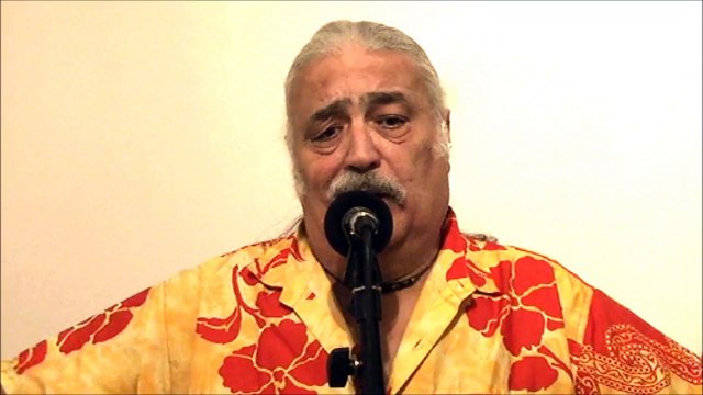 à la porte du garage (Charles Trenet par Giorgio) reprise