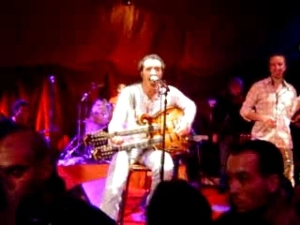 Vidéos takfarinas au cabaret sauvage 05