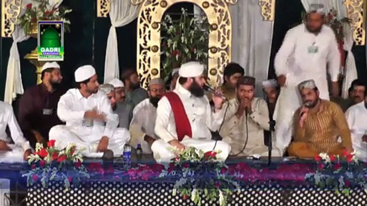 Mere Aqa da Naat Ahmad Raza Qadri Mehil Naat Shadman Colony 2015 - Video Dailymotion