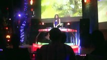 Màn Nẩy Vếu Siêu Khủng Của DJ Mindy