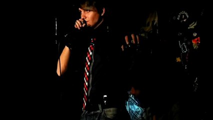 vMetro - «Unchained Melody» (с шариком) («Камчатка», 21.08.2011) (Александра Акимцева)