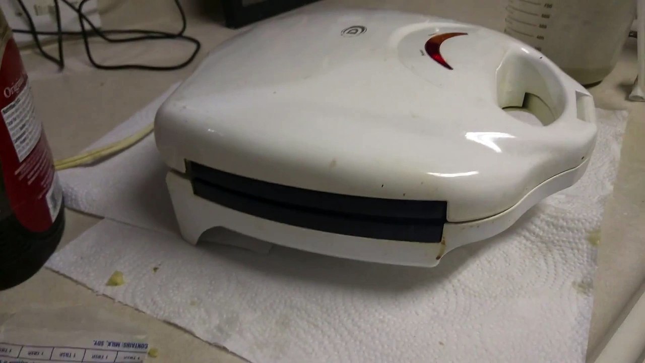 Cette machine à gaufre fait des bruits de pets