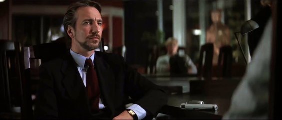 L'acteur Alan Rickman dans le film "Piège de cristal"