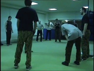 Тренинг рукопашника часть 16