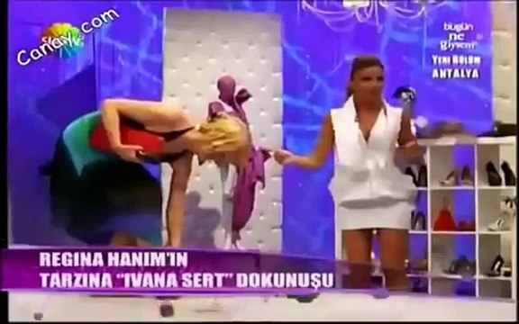 Şarkı Yarışmasında Yarışmacı Kız Giydiği Elbise İle Jürinin Ağzını Açık Bıraktı